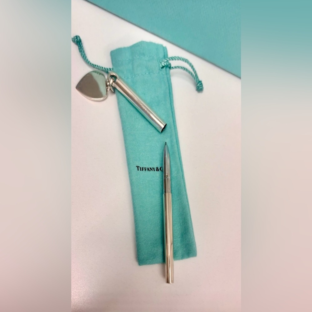 Tiffany & Co. Vintage Pen- Sterling Silver 925 Dangling Heart Charm - Picture 2 of 2